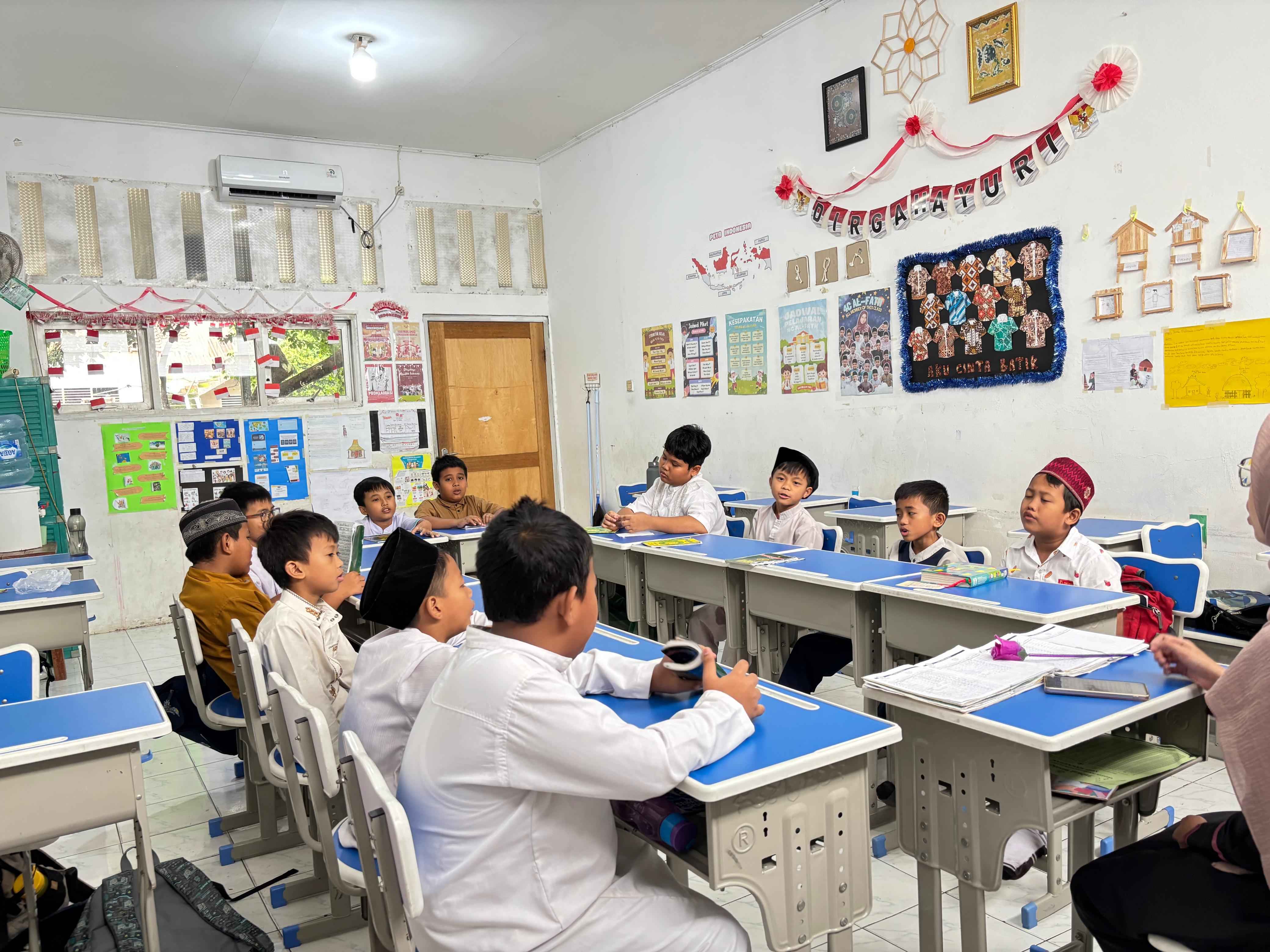 Ruang Kelas Nyaman (Ber AC)